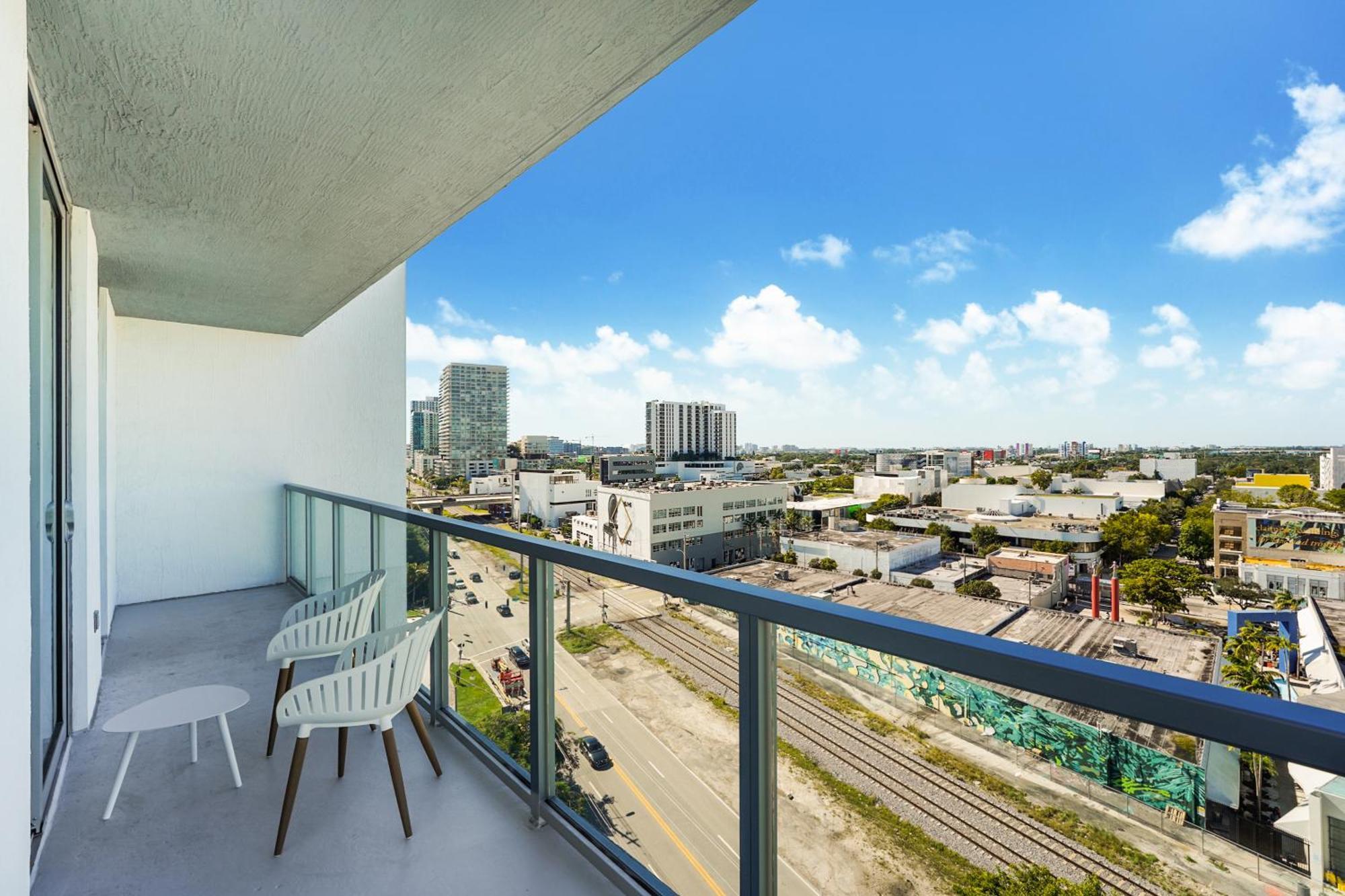 Quadro Residences By Ionica Miami Kültér fotó